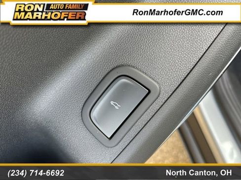 New 2026 GMC Acadia Elevation w/ Black Edition AWD/4WD image 12