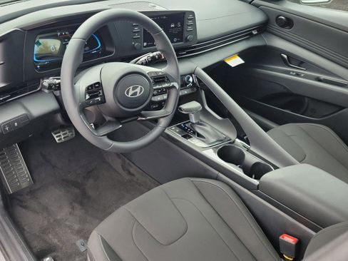 New 2026 Hyundai Elantra SEL Sport image 8