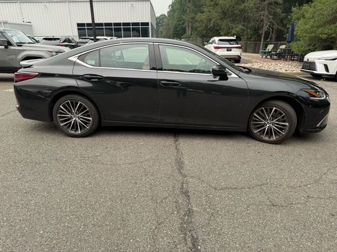 Used 2023 Lexus ES 350 w/ Premium Package FWD image 1