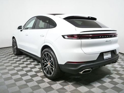 New 2026 Porsche Cayenne Coupe AWD/4WD image 3