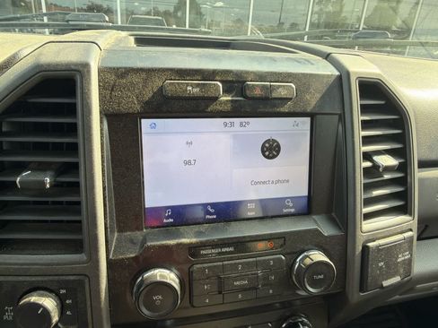 Used 2021 Ford F250 XL w/ STX Appearance Package AWD/4WD image 8