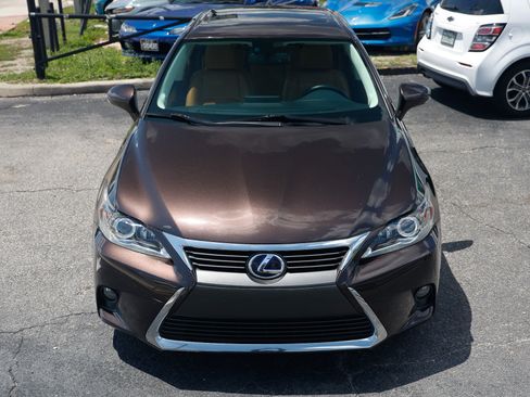Used 2016 Lexus CT 200h w/ Navigation Package FWD image 23