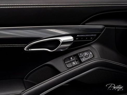 Used 2025 Porsche 718 Cayman GTS RWD image 19