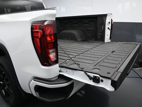 Used 2023 GMC Sierra 1500 Elevation RWD image 41
