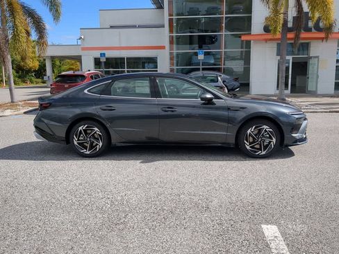 New 2026 Hyundai Sonata SEL FWD image 8
