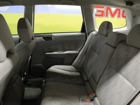 Used 2010 Subaru Forester 2.5X image 14