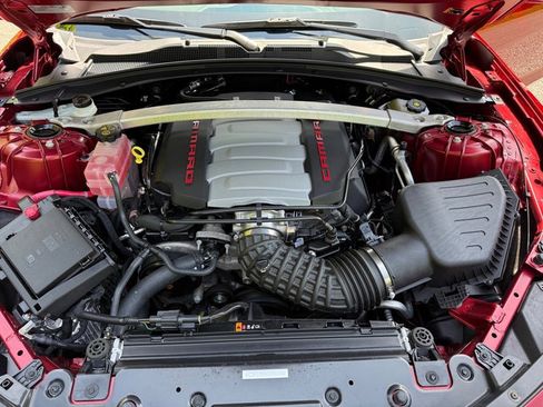 Used 2023 Chevrolet Camaro SS RWD image 9