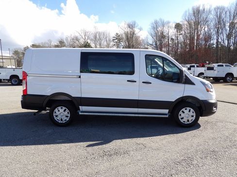 Used 2024 Ford Transit 250 Low Roof w/ Exterior Upgrade Package RWD image 9