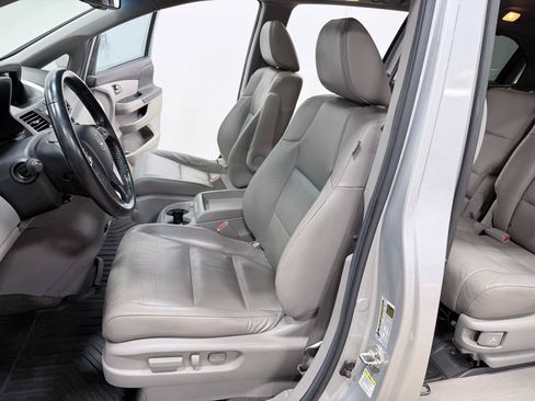 Used 2013 Honda Odyssey EX-L image 29