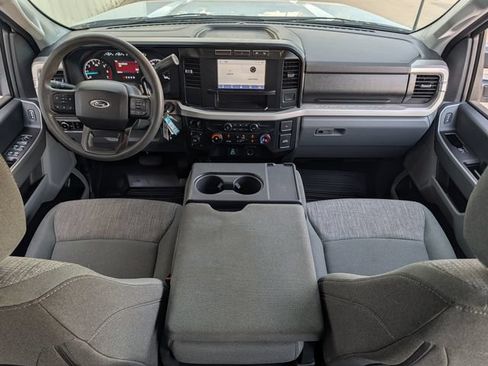 Used 2024 Ford F250 XLT w/ FX4 Off-Road Package AWD/4WD image 13