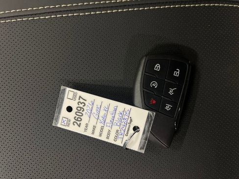 New 2026 GMC Yukon XL Elevation w/ Elevation Premium Package image 30