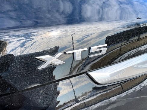 Used 2023 Cadillac XT5 Premium Luxury image 33