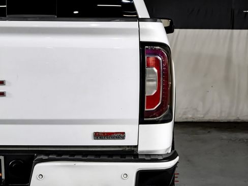 Used 2016 GMC Sierra 1500 SLT w/ All-Terrain Package AWD/4WD image 42