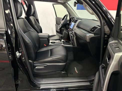 Used 2023 Toyota 4Runner TRD Sport image 8