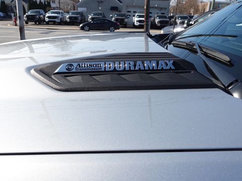 Used 2022 Chevrolet Silverado 2500 W/T w/ WT Convenience Package image 8