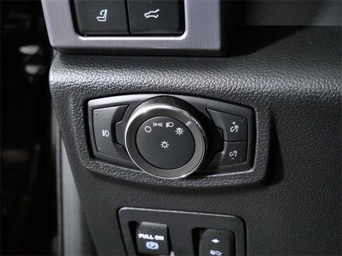 Used 2021 Ford Expedition Platinum image 26