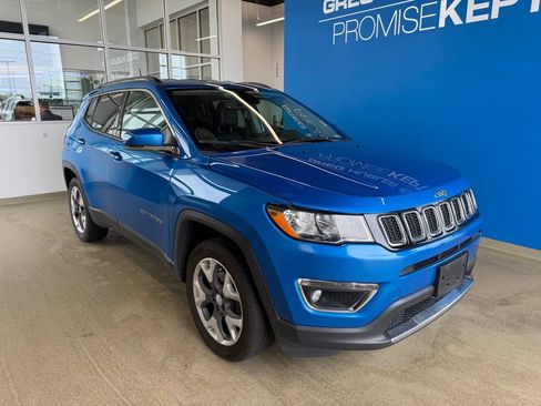 Used 2020 Jeep Compass Limited AWD/4WD image 6