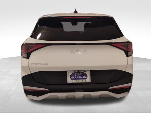 Certified 2023 Kia Sportage LX image 5