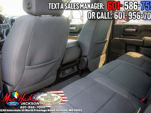 Used 2022 Chevrolet Silverado 2500 LT w/ Convenience Package AWD/4WD image 11