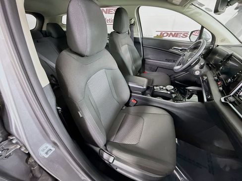 Used 2024 Kia Sportage LX image 29