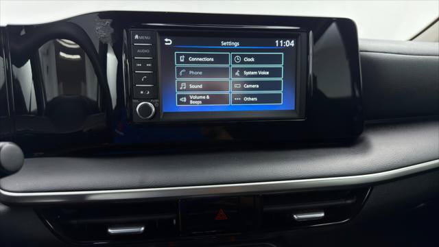 Used 2025 Nissan Kicks S FWD image 31