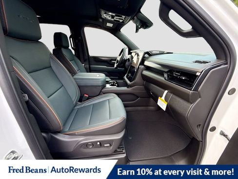 New 2026 GMC Yukon AT4 w/ AT4 Premium Package AWD/4WD image 34