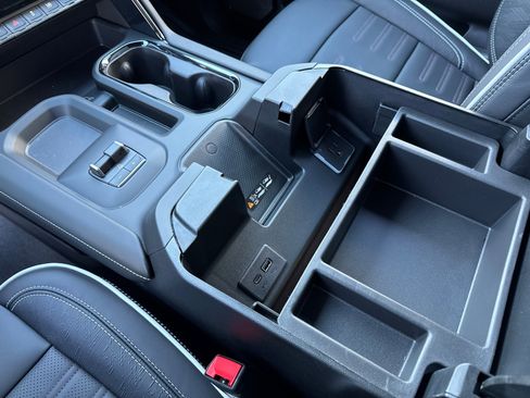 New 2026 GMC Sierra 2500 AT4X image 31