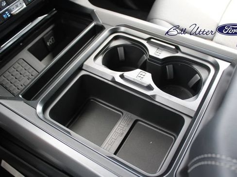 New 2026 Ford F250 Lariat w/ Black Appearance Package AWD/4WD image 13