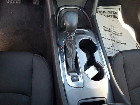 Used 2023 Chevrolet Malibu LT image 16