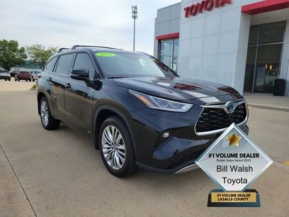 Used 2023 Toyota Highlander Platinum