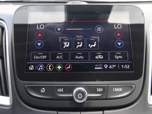 Used 2024 Chevrolet Malibu LT FWD image 28