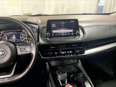 Certified 2023 Nissan Rogue SV w/ SV Premium B Package image 18