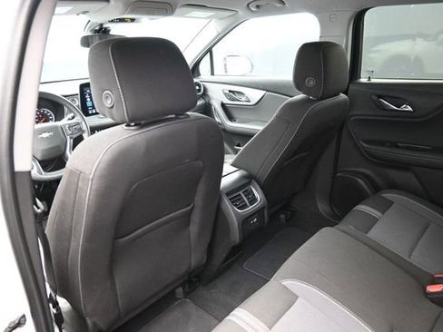 Used 2025 Chevrolet Blazer LT AWD/4WD image 33