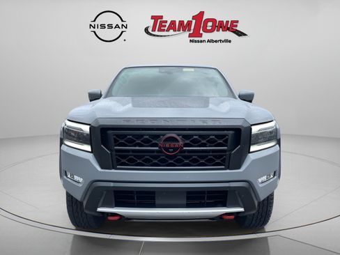 Used 2023 Nissan Frontier PRO-4X w/ Pro-4X Premium Package AWD/4WD image 2