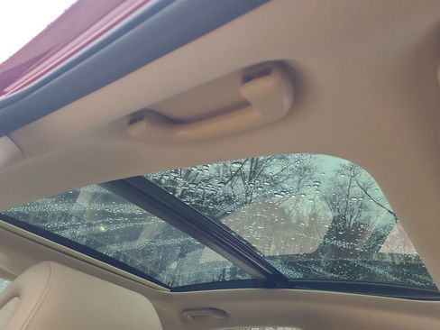 Used 2016 Hyundai Azera Limited image 20