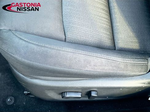 Used 2021 Nissan Altima 2.5 SV image 25