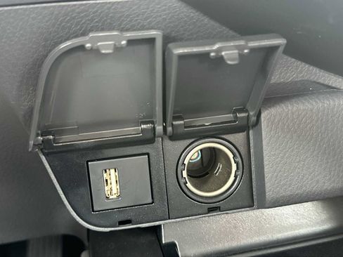 Used 2024 Toyota Camry LE FWD image 32
