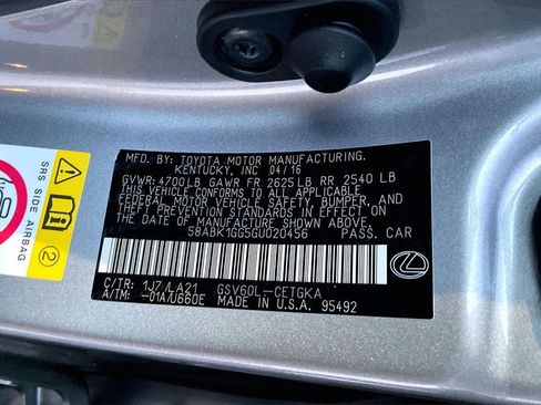 Used 2016 Lexus ES 350 w/ Navigation System Package image 18