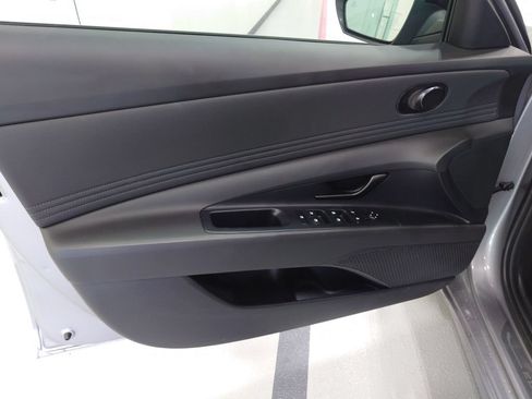 Certified 2026 Hyundai Elantra Sport FWD image 11