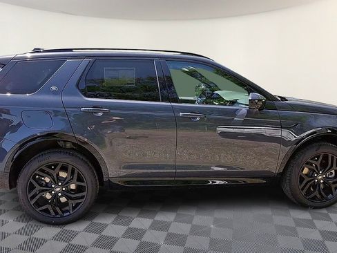 New 2026 Land Rover Discovery Sport Landmark AWD/4WD image 9