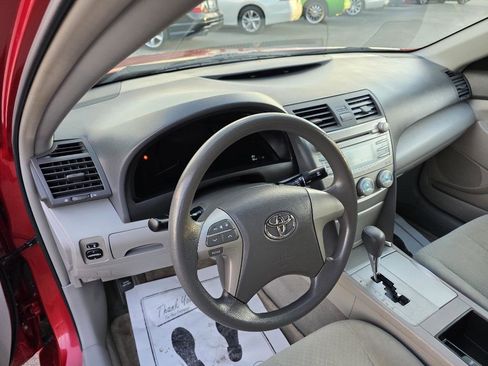 Used 2009 Toyota Camry image 11