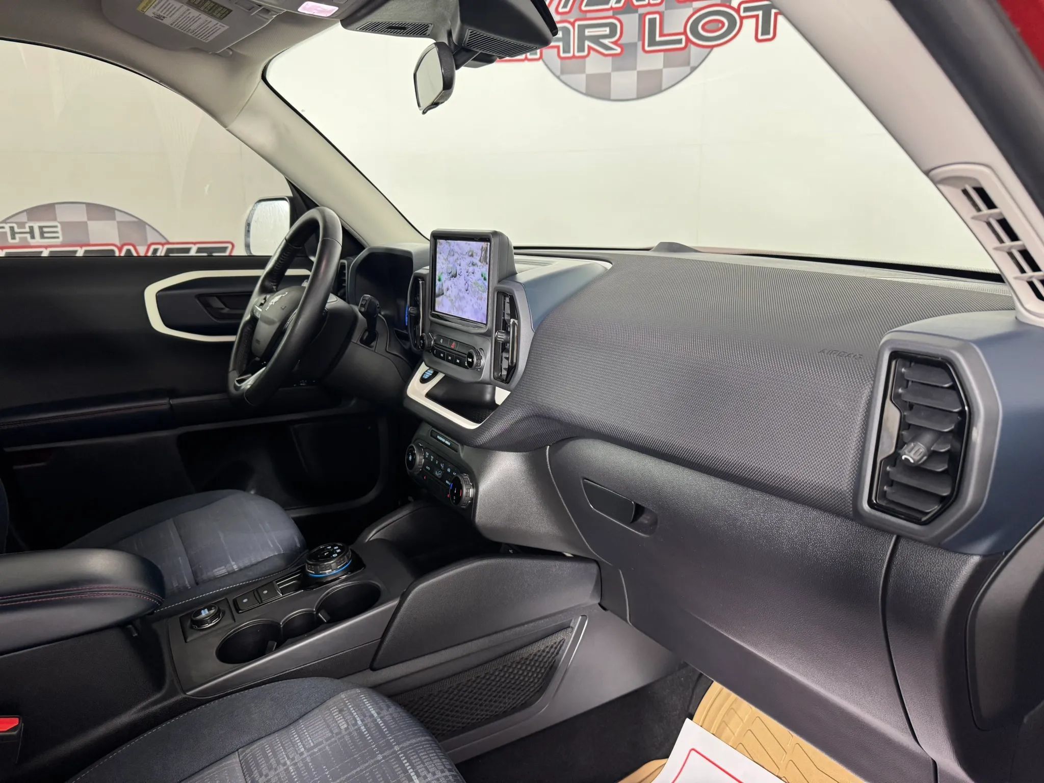 Used 2023 Ford Bronco Sport Heritage w/ Heritage Convenience Package AWD/4WD image 12