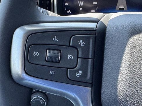 New 2025 Chevrolet Silverado 1500 LT w/ Convenience Package II image 18