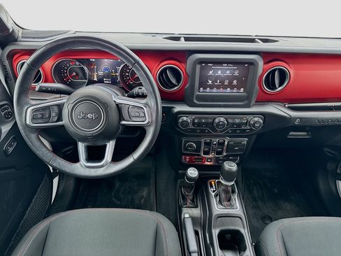 Used 2019 Jeep Wrangler Unlimited Rubicon w/ Steel Bumper Group AWD/4WD image 14