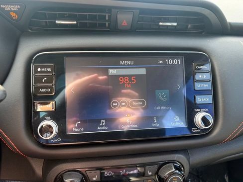 Used 2023 Nissan Kicks SR w/ SR Premium Package FWD image 21