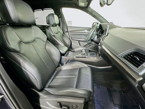 Used 2018 Audi SQ5 Premium Plus w/ Navigation Package image 8