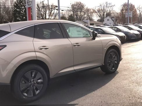 New 2026 Nissan Murano SL image 8