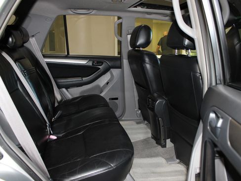 Used 2008 Toyota 4Runner Sport RWD image 30