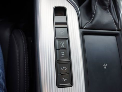 Used 2023 Lexus LX 600 F Sport image 37