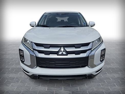 Used 2025 Mitsubishi Outlander Sport AWD image 2